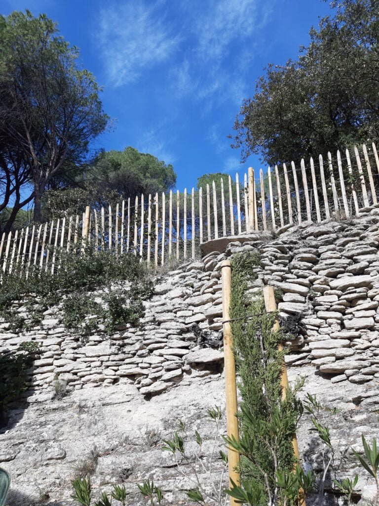 tradition mur de pierres sèches