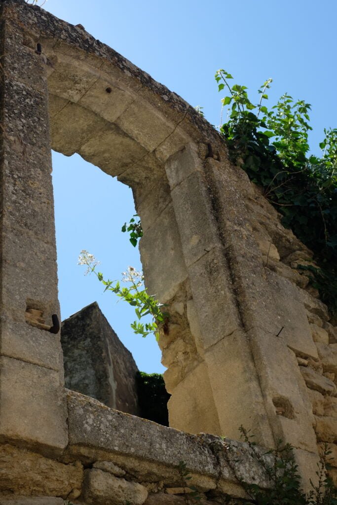 GORDES VUE RUINE